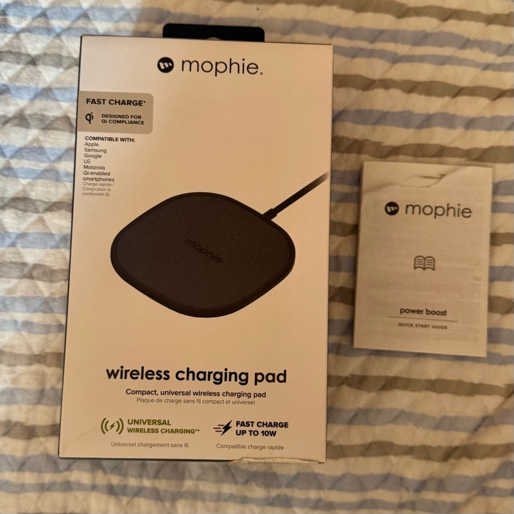 Mophie Wireless Charging Pad - used but like new!
